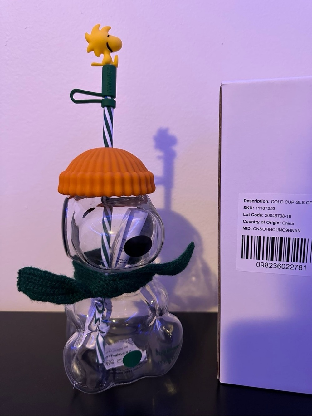 Starbucks Peanuts Snoopy Glass Cold Cup Tumbler Woodstock Straw Topper